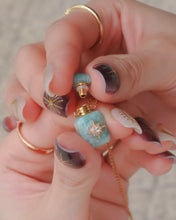 Load image into Gallery viewer, 【香水項鏈】 MYSTIQUE - Necklace ✦ Waterproof™
