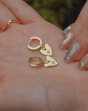 將圖片載入圖庫檢視器 A13 - Gold Earrings
