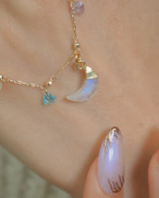 Load image into Gallery viewer, 【月亮石】GLIMMER - Bracelet *Waterproof
