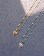 画像をギャラリービューアに読み込む, GOODBYE KISS - Gold Necklace ✦ Waterproof™
