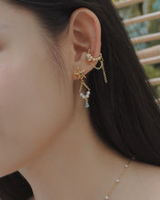 Load image into Gallery viewer, HEART FLOW - Ear cuff

