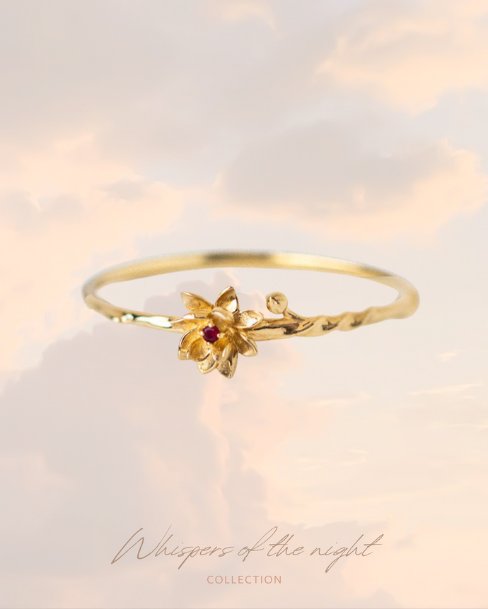 July • Water Lily - Birth Flower Ring