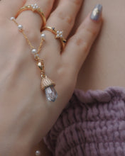 Load image into Gallery viewer, OCEAN TEARS - Gold Pearl Necklace ✦ Semi-Waterproof
