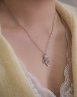 LILY RIBBON - Silver Necklace