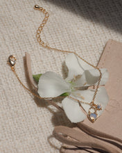Load image into Gallery viewer, 【限量版】LOVE LOCK - Bracelet ✦ Waterproof™
