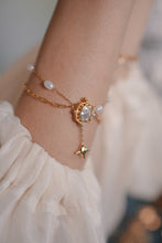 將圖片載入圖庫檢視器 REYA - Gold Double Layered Bracelet
