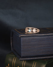 Load image into Gallery viewer, 【高品質鑒定】CONSTELLAR - Moonstone Ring ✦ 925 Silver ™
