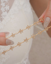 Load image into Gallery viewer, FAFA - Necklace
