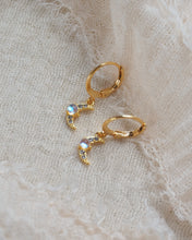 將圖片載入圖庫檢視器 MOON CHASER - Earrings
