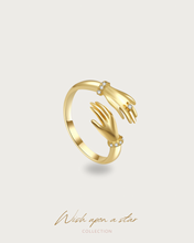 Load image into Gallery viewer, HUG ME - Gold Ring
