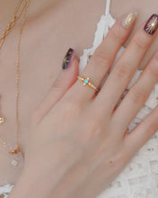 Load image into Gallery viewer, Fairy Glow - Gold Ring
