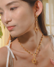 將圖片載入圖庫檢視器 Mystic Dream - Crystal Earrings
