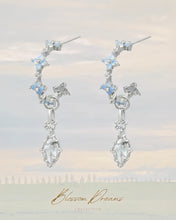 Load image into Gallery viewer, Wildflower - Silver Earrings
