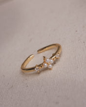 Load image into Gallery viewer, A01 - Gold Ring
