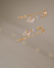 Load image into Gallery viewer, 【兩戴式】 OVER THE MOON - Earrings
