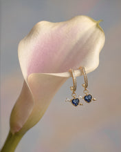 Load image into Gallery viewer, WINGS - Gold Earrings
