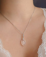 画像をギャラリービューアに読み込む, Eternal Rose Ver.1 - Silver Necklace ✦ Waterproof™

