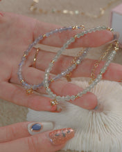 將圖片載入圖庫檢視器 Drizzly - Labradorite &amp; Prehnite Crystal Bracelet
