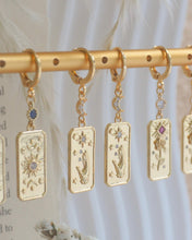 將圖片載入圖庫檢視器 Spirit Tarot - 18KGP Earrings
