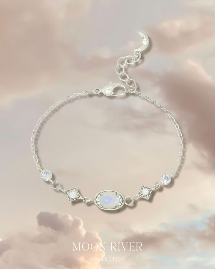 Moon Chaser - 925 Silver Moonstone Bracelet