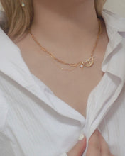 Load image into Gallery viewer, Lunasol Pearl - Gold Vermeil Necklace *waterproof
