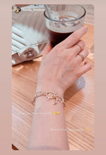 Load image into Gallery viewer, TOGGLE BRACELET - MOON LOVER
