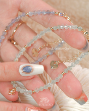 將圖片載入圖庫檢視器 Drizzly - Labradorite &amp; Prehnite Crystal Bracelet
